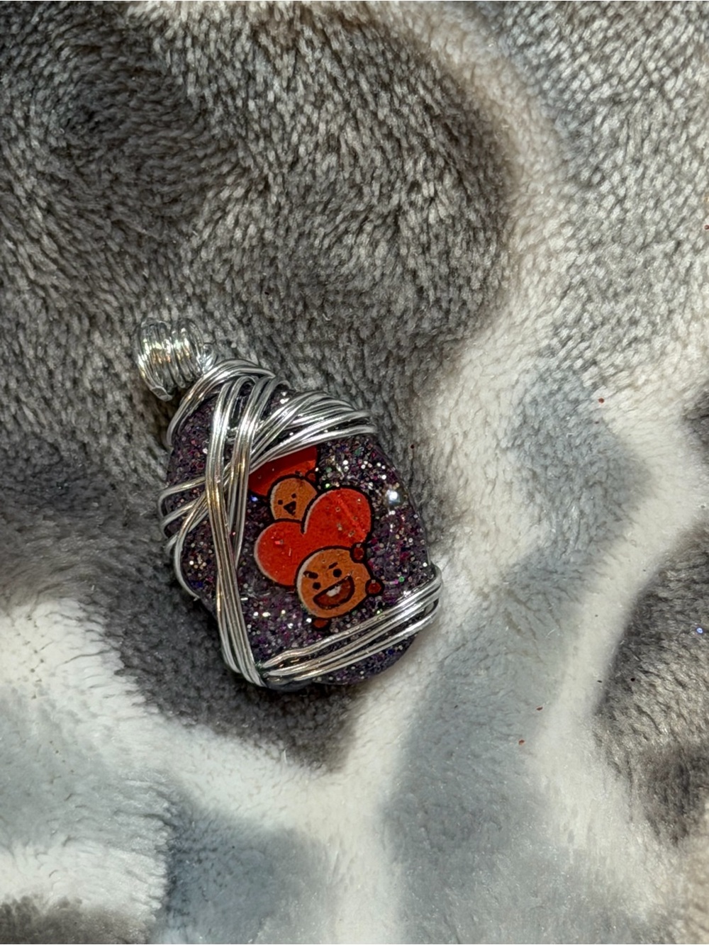 Handmade Wire-Wrapped Glitter Resin Pendant with Cute Character k-pop inspired